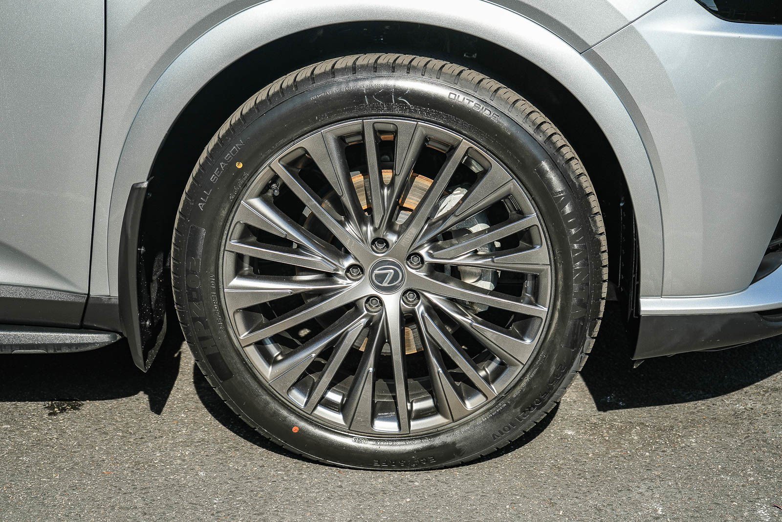 Used 2023 Lexus RX 350 FWD w/ Accessory Package (A2) image 10