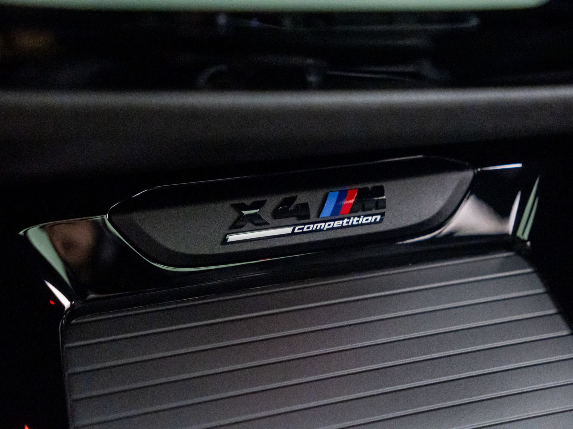 Used 2025 BMW X4 M w/ Competition Package AWD/4WD image 26