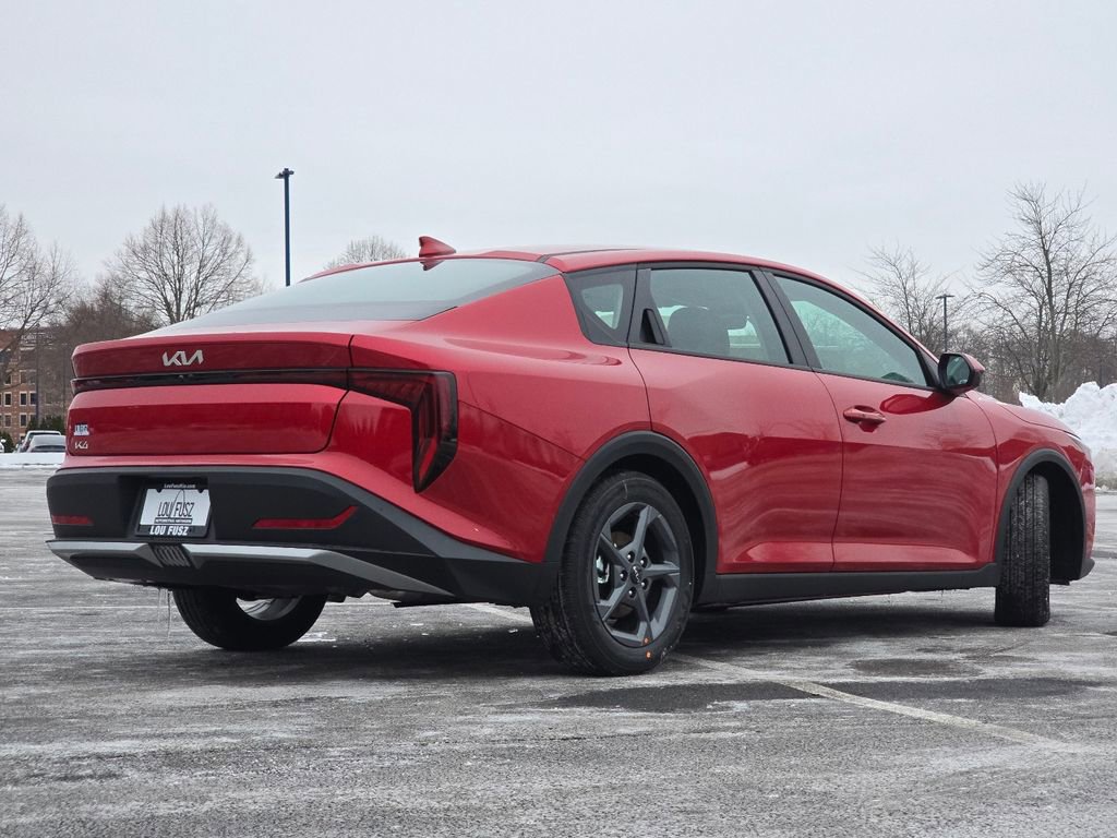New 2025 Kia K4 LXS image 14