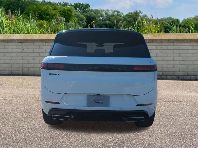 New 2026 Land Rover Range Rover Sport Dynamic SE image 5