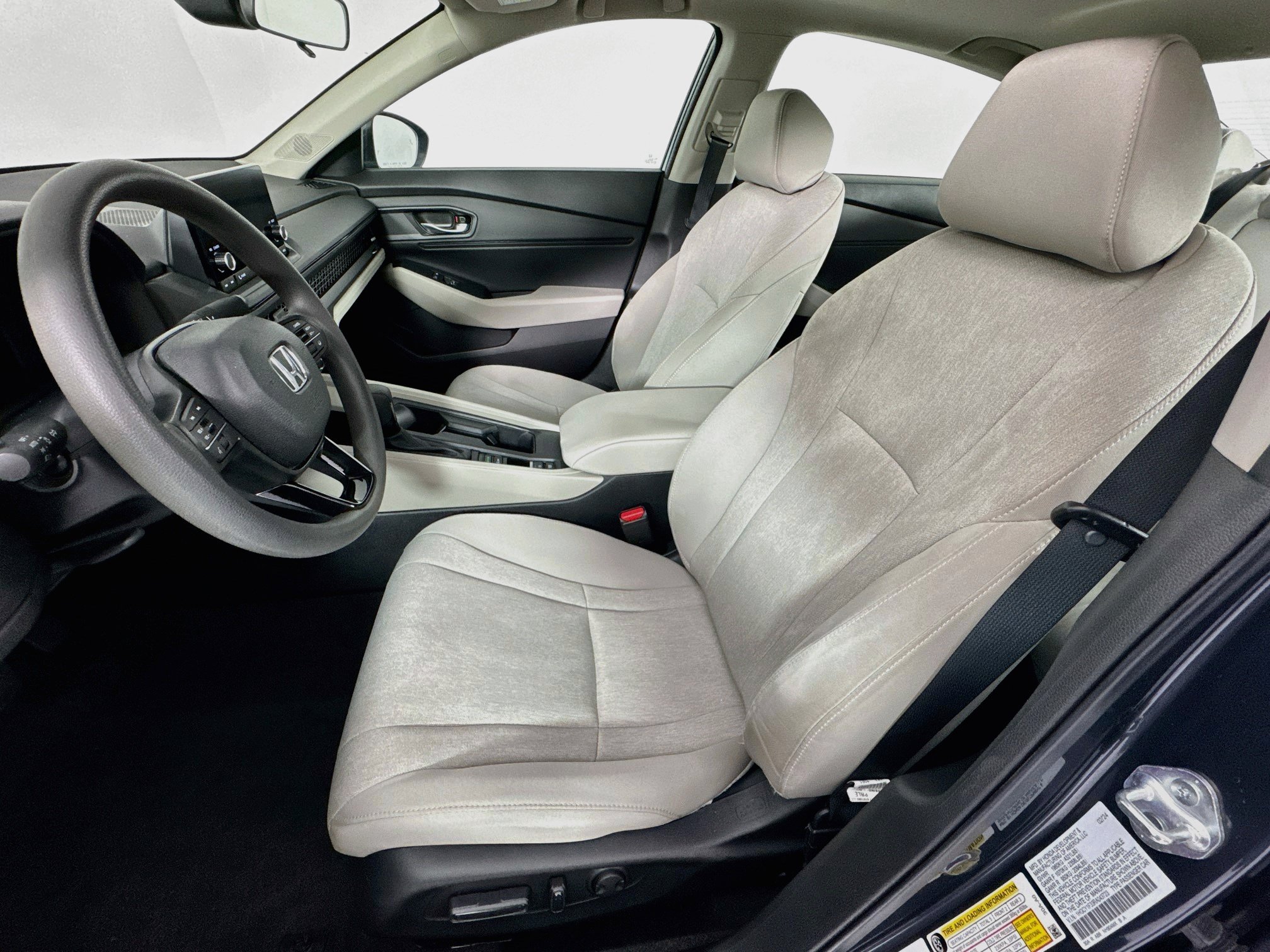 Certified 2024 Honda Accord EX image 20