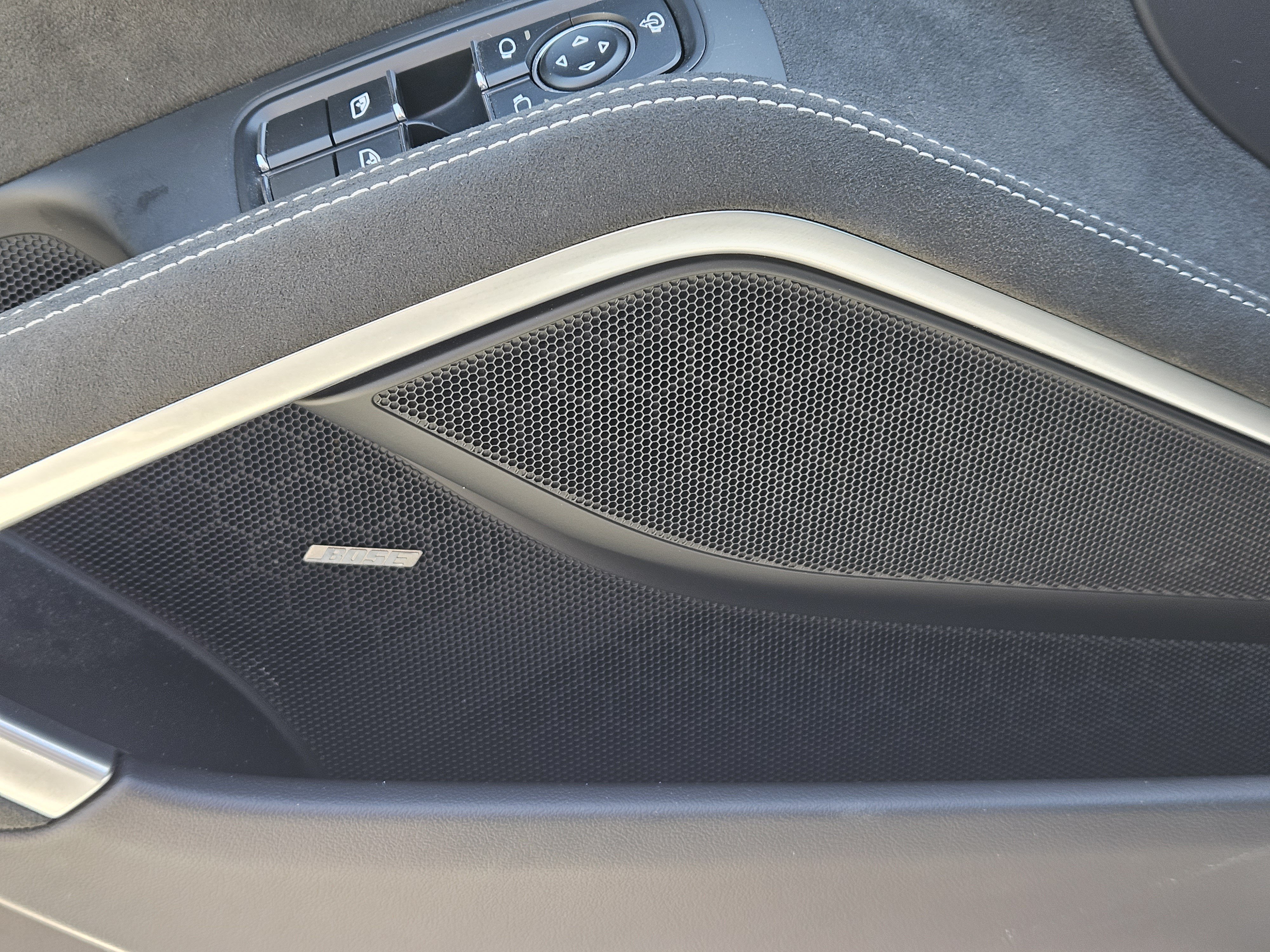 Certified 2024 Porsche 718 Cayman GTS RWD image 25