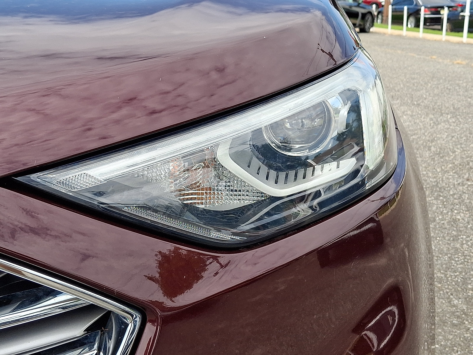 Used 2019 Ford Edge SEL w/ Equipment Group 201A AWD/4WD image 9