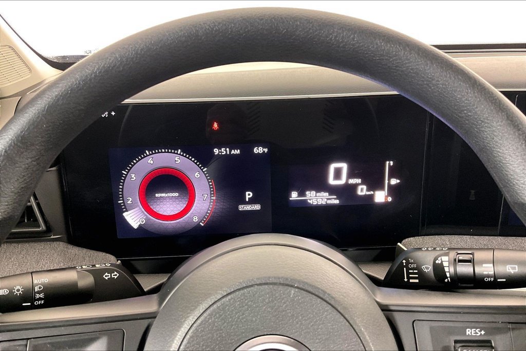 Certified 2025 Nissan Kicks SV w/ SV Premium Package AWD/4WD image 26