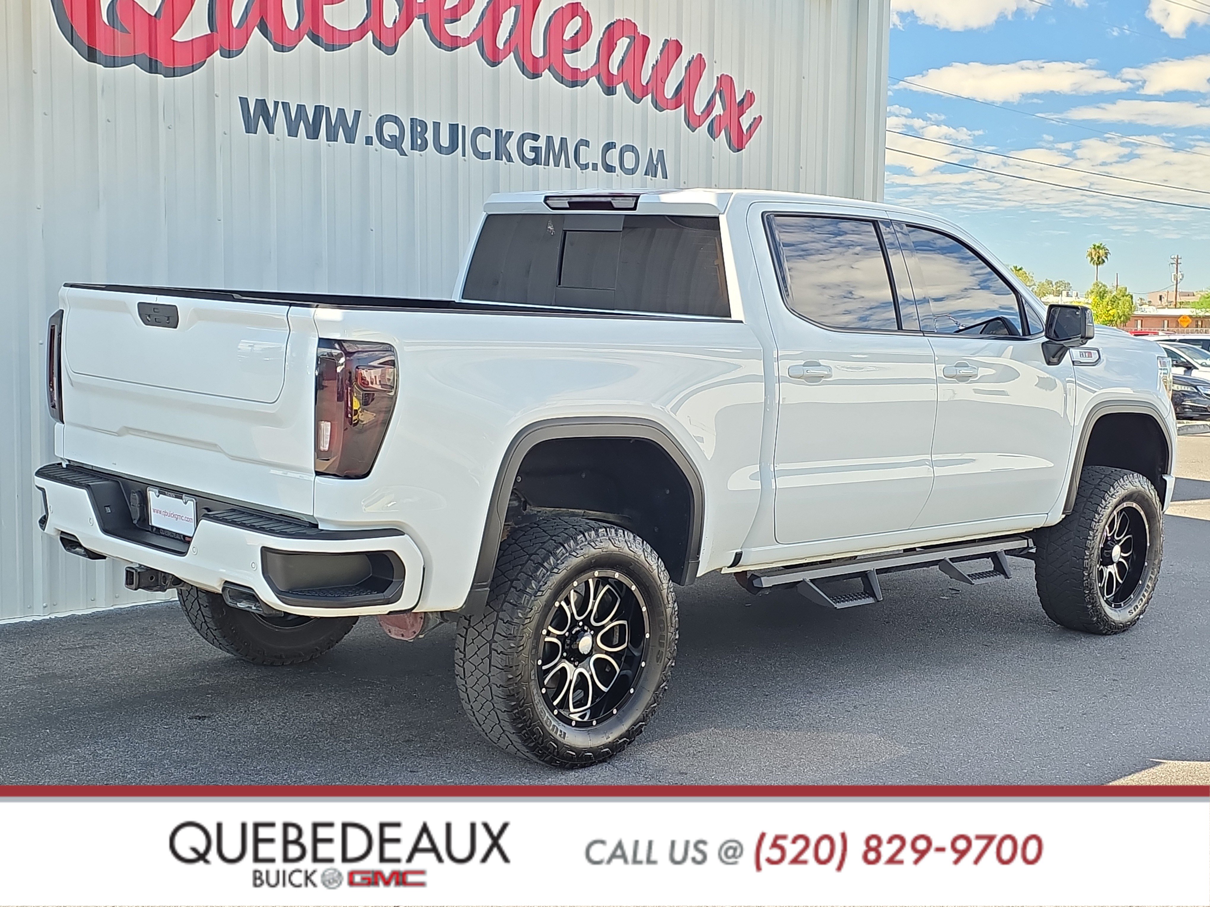 Used 2019 GMC Sierra 1500 AT4 w/ AT4 Premium Package AWD/4WD image 9