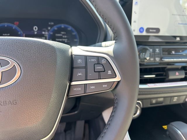 Used 2026 Toyota Grand Highlander FWD image 25