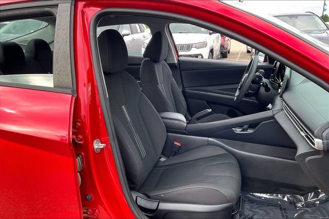 Certified 2021 Hyundai Elantra SEL FWD image 10