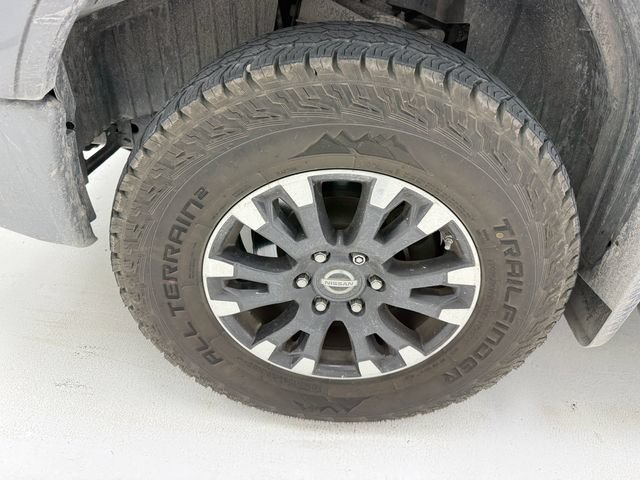 Used 2019 Nissan Titan PRO-4X w/ Pro-4x Convenience Package AWD/4WD image 7