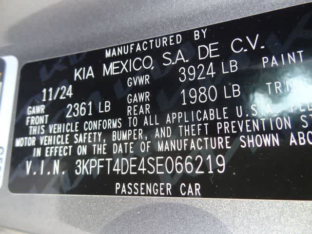 Used 2025 Kia K4 FWD image 37