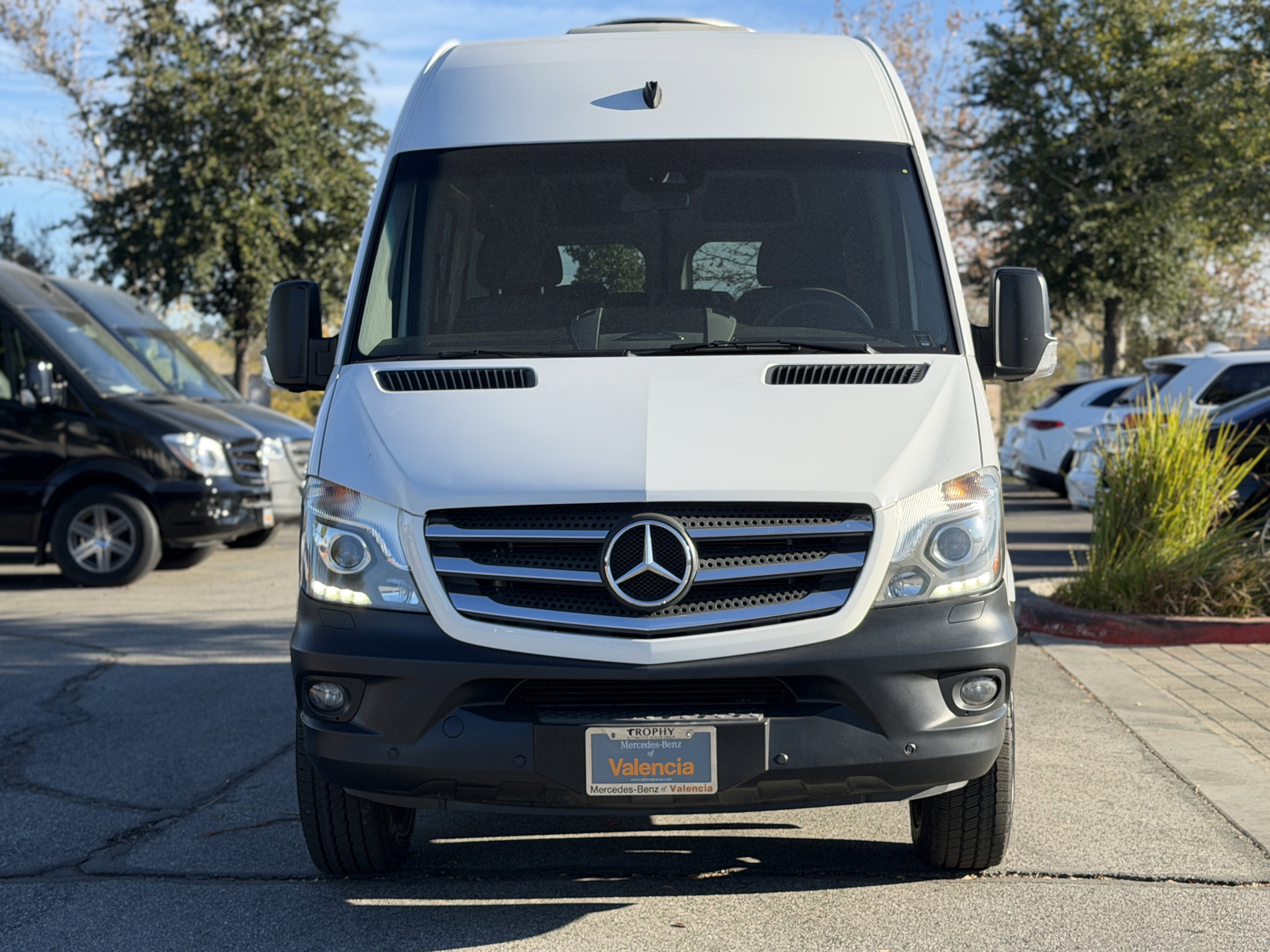 Used 2017 Mercedes-Benz Sprinter 2500 image 4