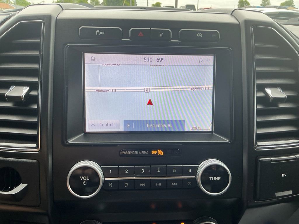 Used 2021 Ford Expedition Limited RWD image 26