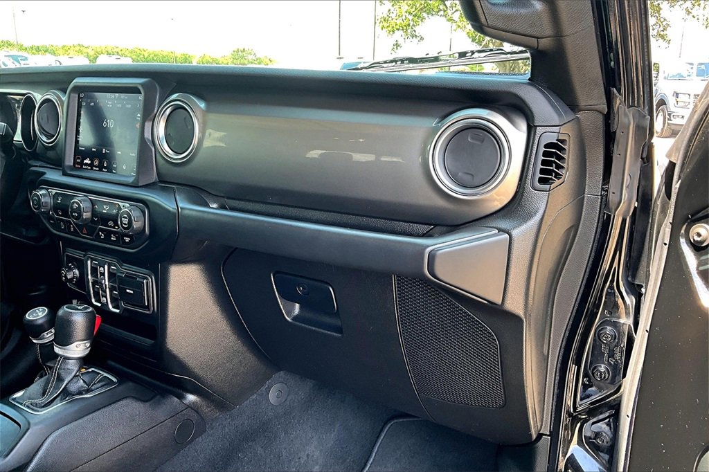 Used 2020 Jeep Gladiator Overland image 23