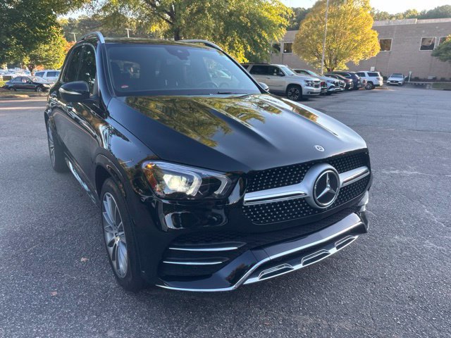 Used 2021 Mercedes-Benz GLE 450 4MATIC image 3