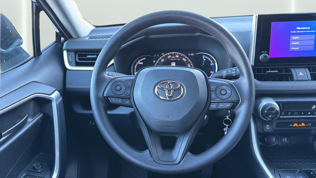 Used 2024 Toyota RAV4 LE image 30