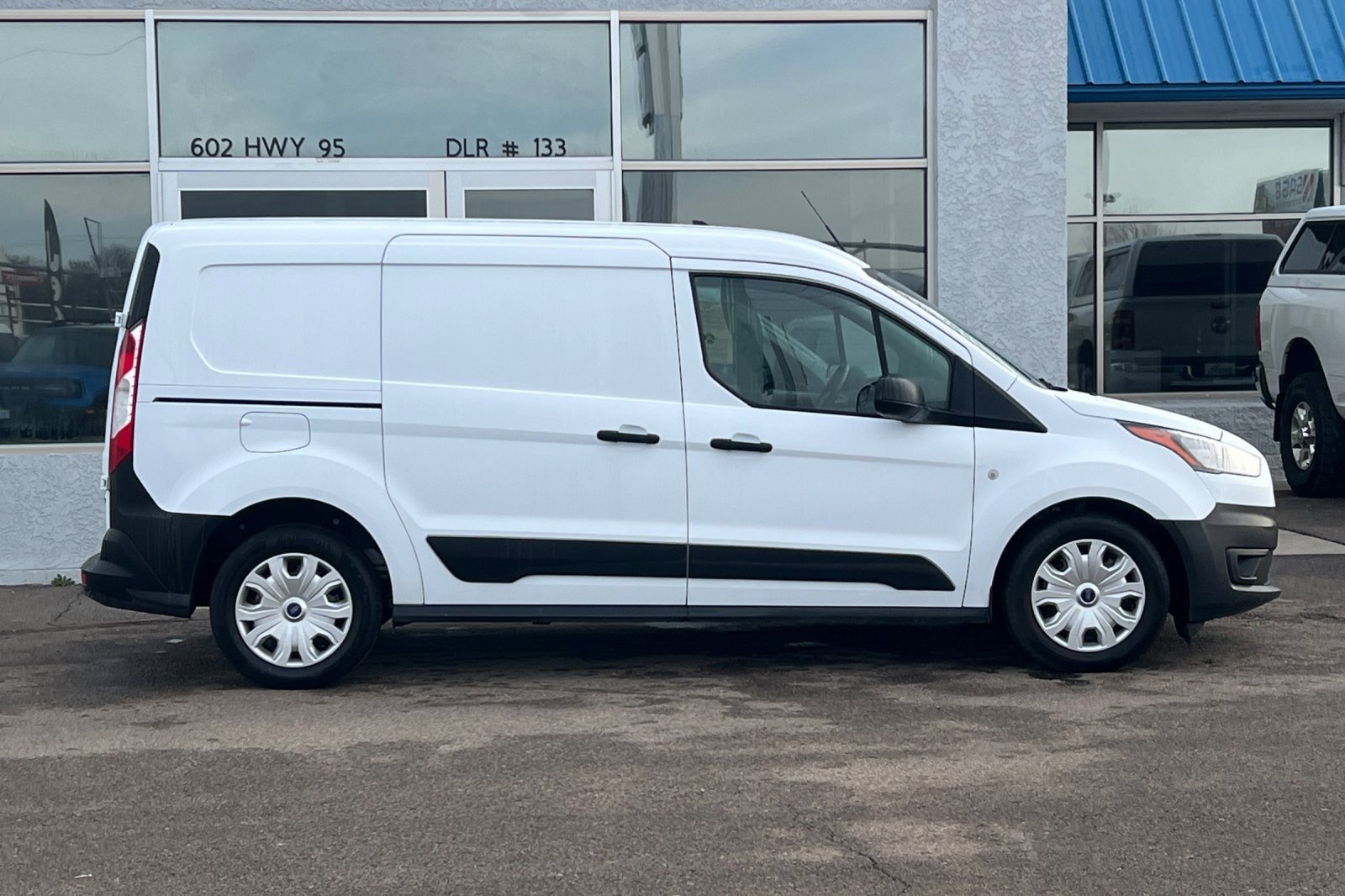 Used 2023 Ford Transit Connect XL w/ Trailer Tow Package image 2