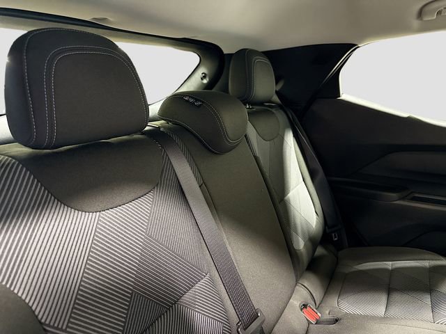 New 2027 Chevrolet Bolt LT w/ Comfort Package image 30