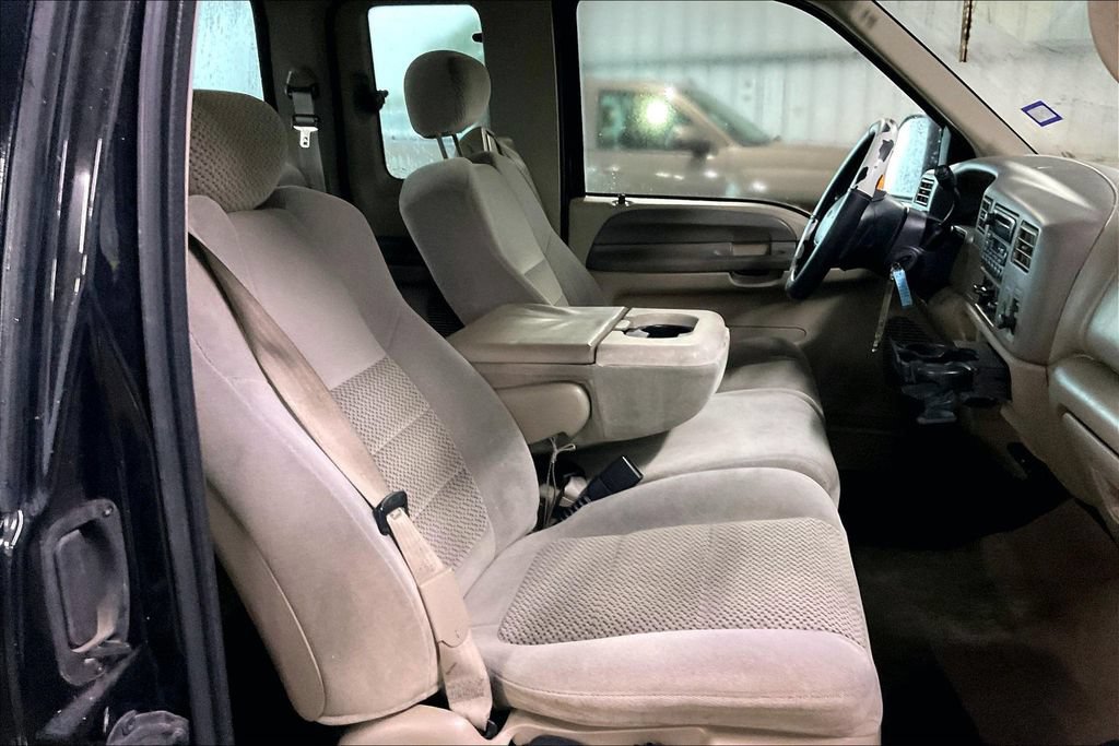 Used 2001 Ford F250 Lariat RWD image 23