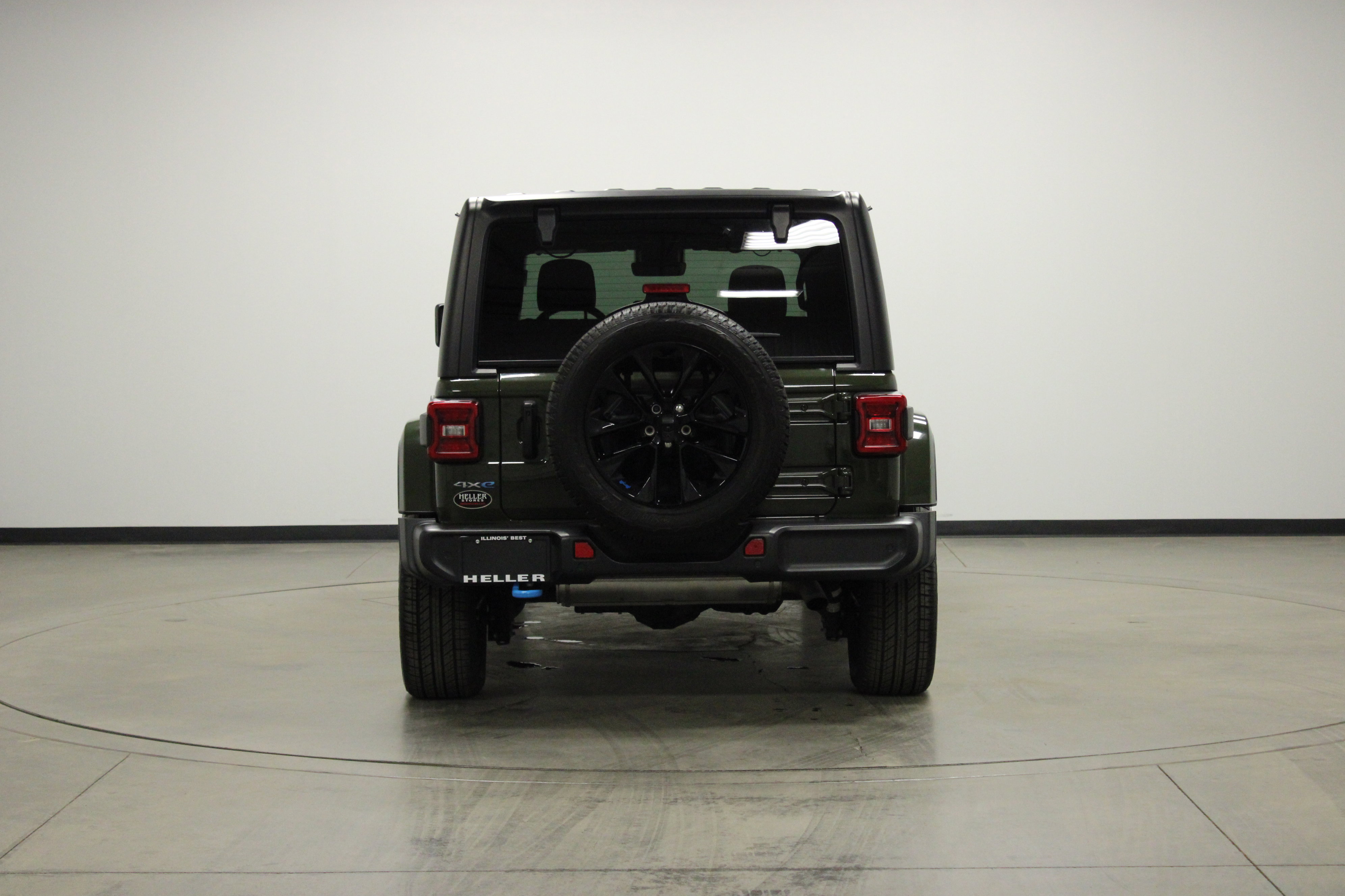 Used 2022 Jeep Wrangler Unlimited Sahara w/ Safety Group image 7