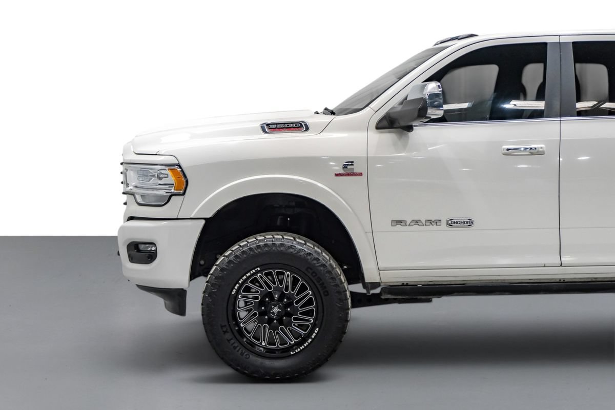 Used 2022 RAM 3500 Limited AWD/4WD image 11