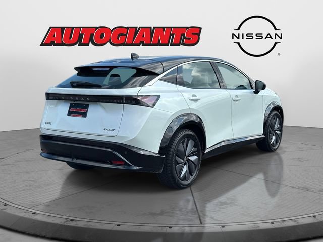 Used 2023 Nissan Ariya FWD image 2