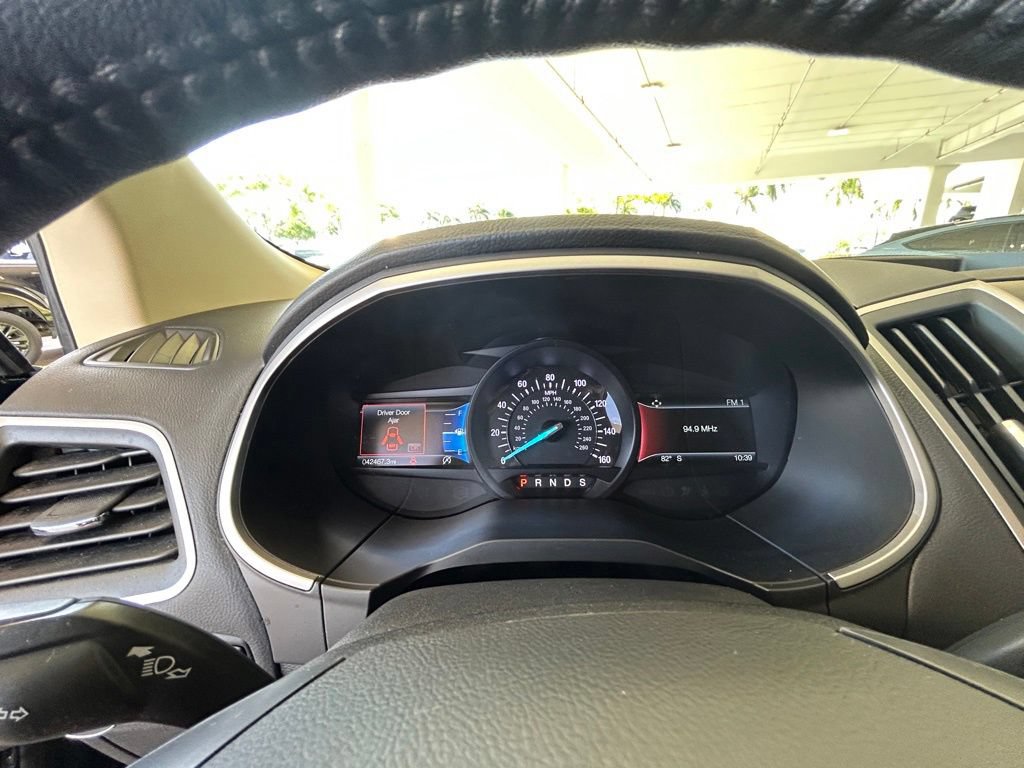 Certified 2020 Ford Edge SEL w/ Cold Weather Package FWD image 39