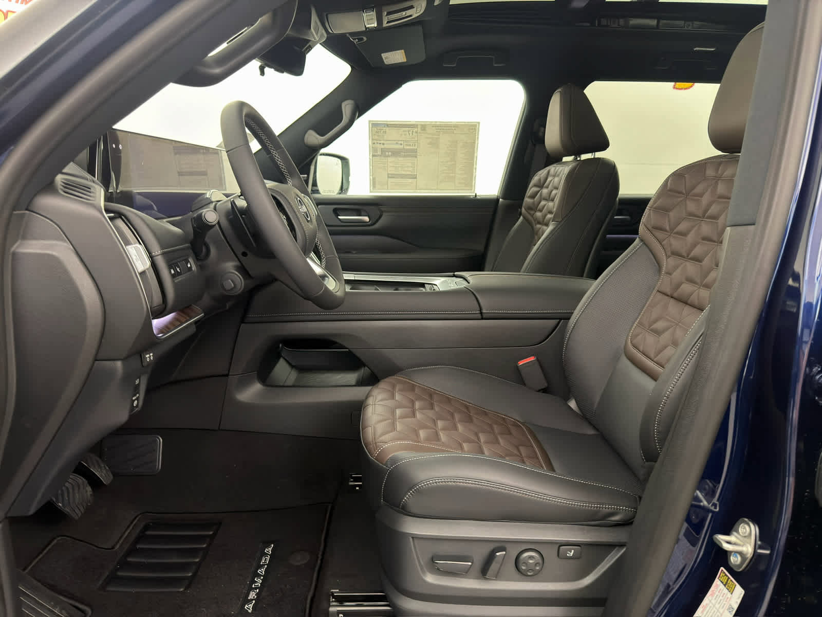 New 2026 Nissan Armada Platinum Reserve w/ Accent Package AWD/4WD image 14