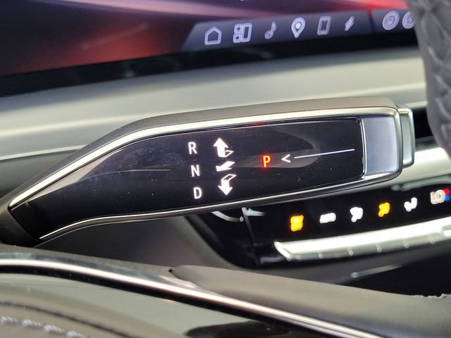 New 2026 Cadillac Lyriq V image 19