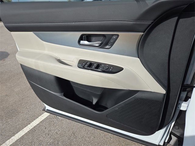 New 2026 Nissan Murano SL image 11