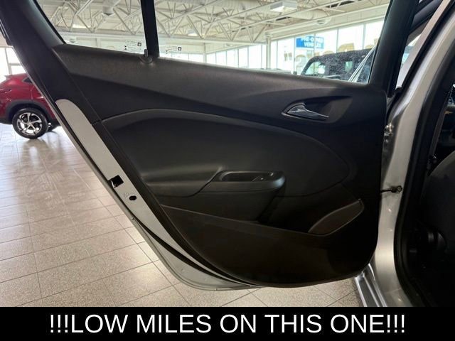 Used 2017 Chevrolet Cruze LS image 20