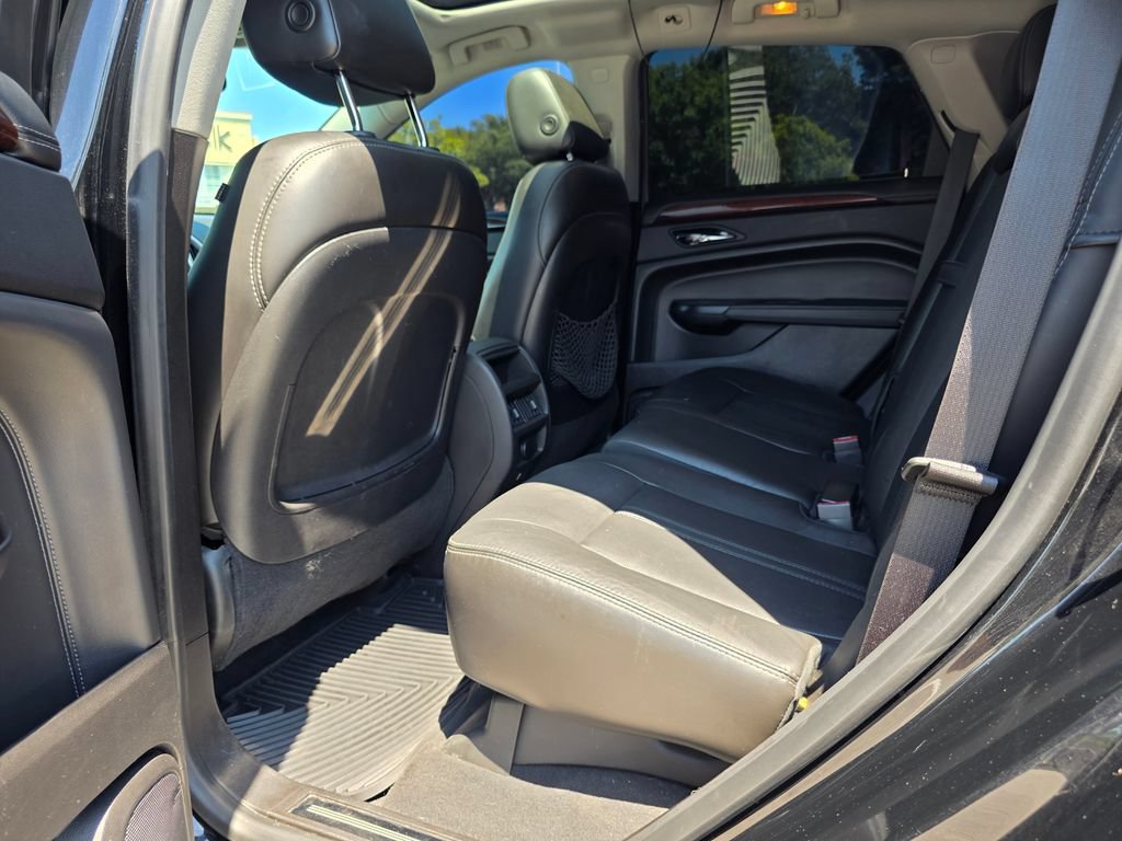 Used 2015 Cadillac SRX Luxury w/ Driver Awareness Package FWD image 27