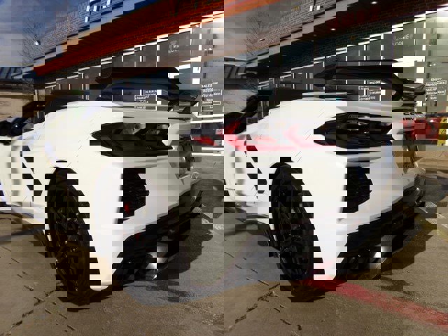 Used 2023 Chevrolet Corvette 3LT Convertible image 9