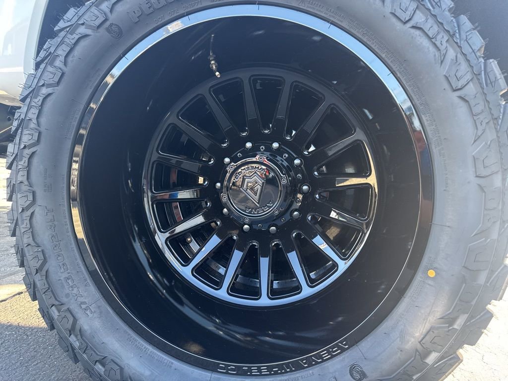 Used 2026 Ford F450 Platinum w/ FX4 Off-Road Package image 7