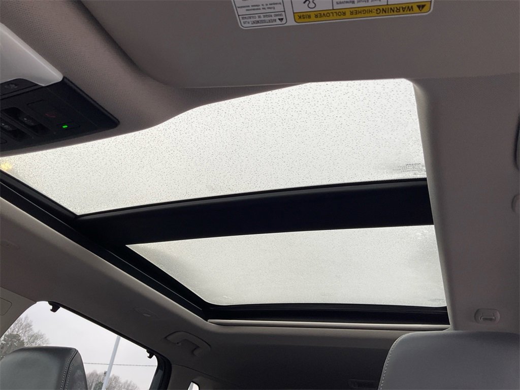 Used 2023 Nissan Rogue Platinum w/ Platinum Premium Package image 20