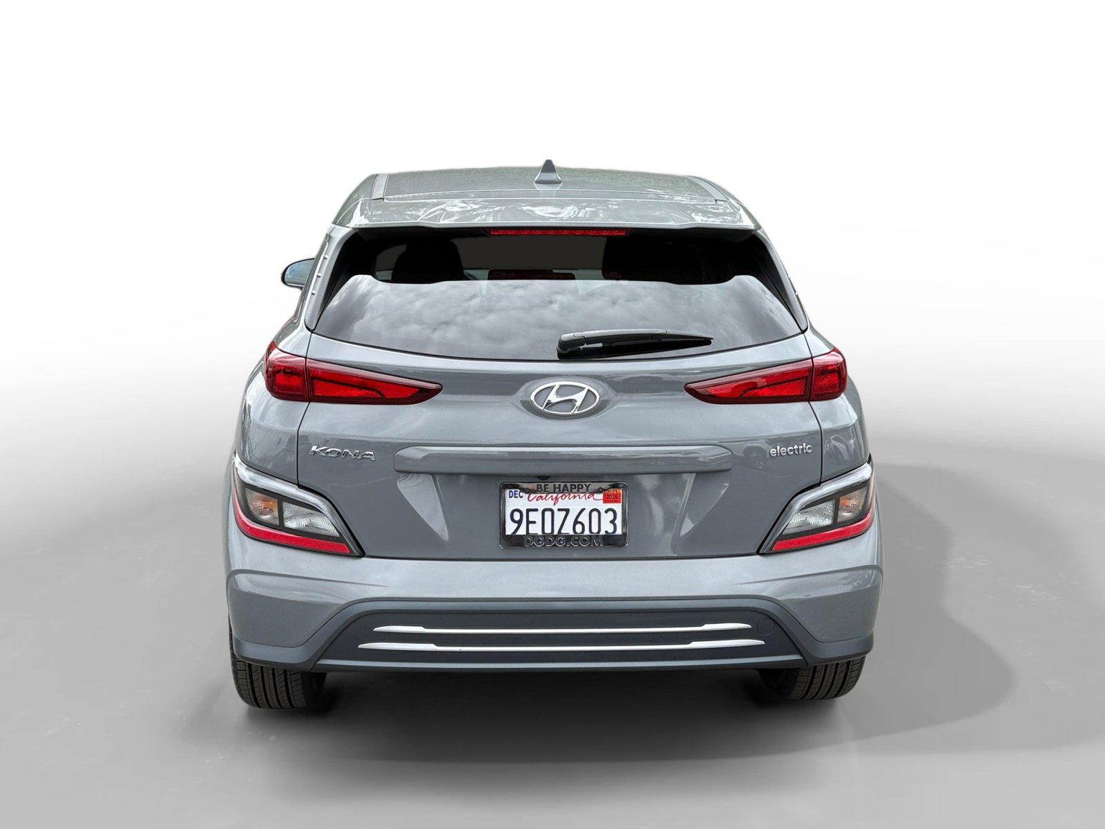 Used 2023 Hyundai Kona SE w/ Cargo Package FWD image 4