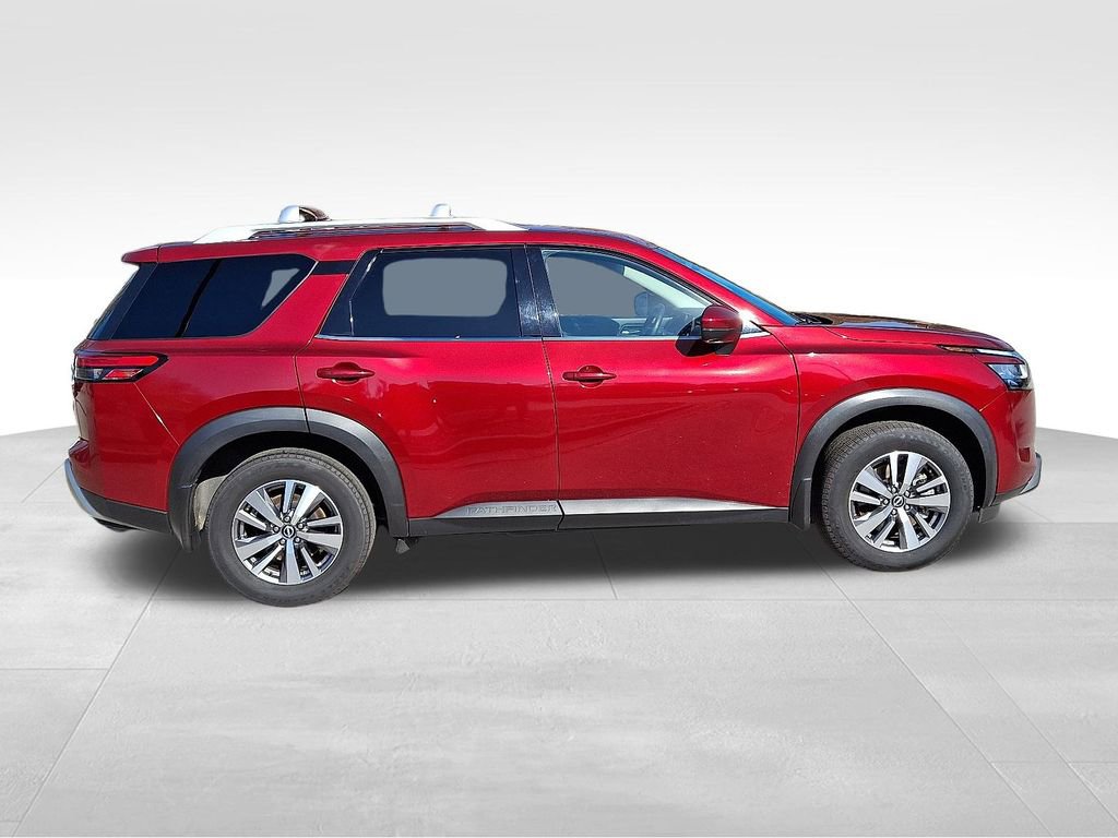 Used 2022 Nissan Pathfinder SL image 7