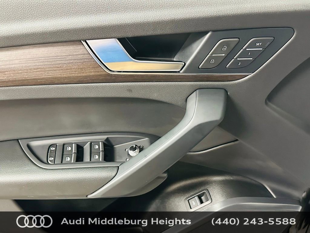 Certified 2023 Audi Q5 2.0T Premium w/ Convenience Package image 26