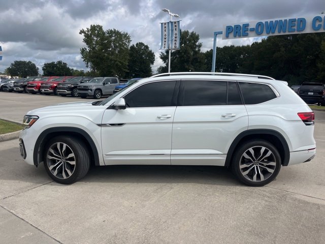 Used 2023 Volkswagen Atlas SEL Premium image 3