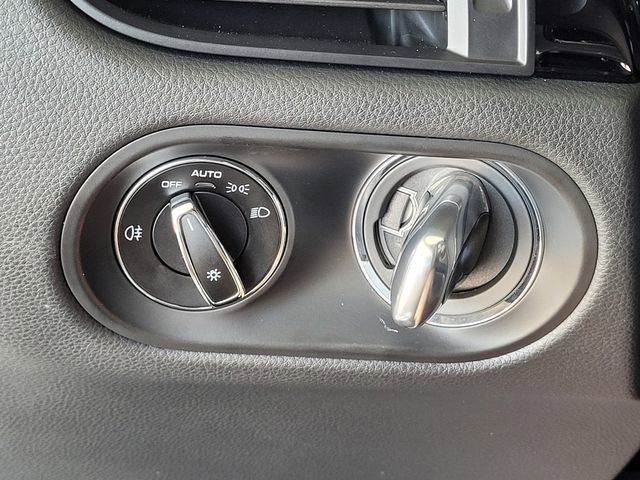 Used 2024 Porsche Macan S image 14