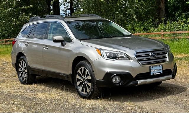 Used 2017 Subaru Outback 3.6R Limited AWD/4WD image 2