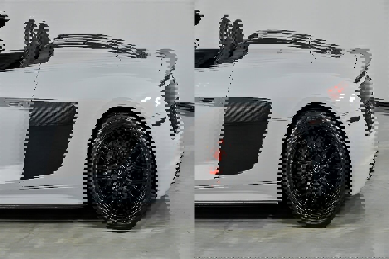 Used 2018 Audi R8 V10 plus image 9