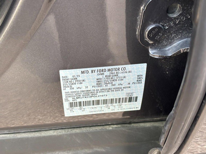 Used 2023 Lincoln Aviator Reserve image 25