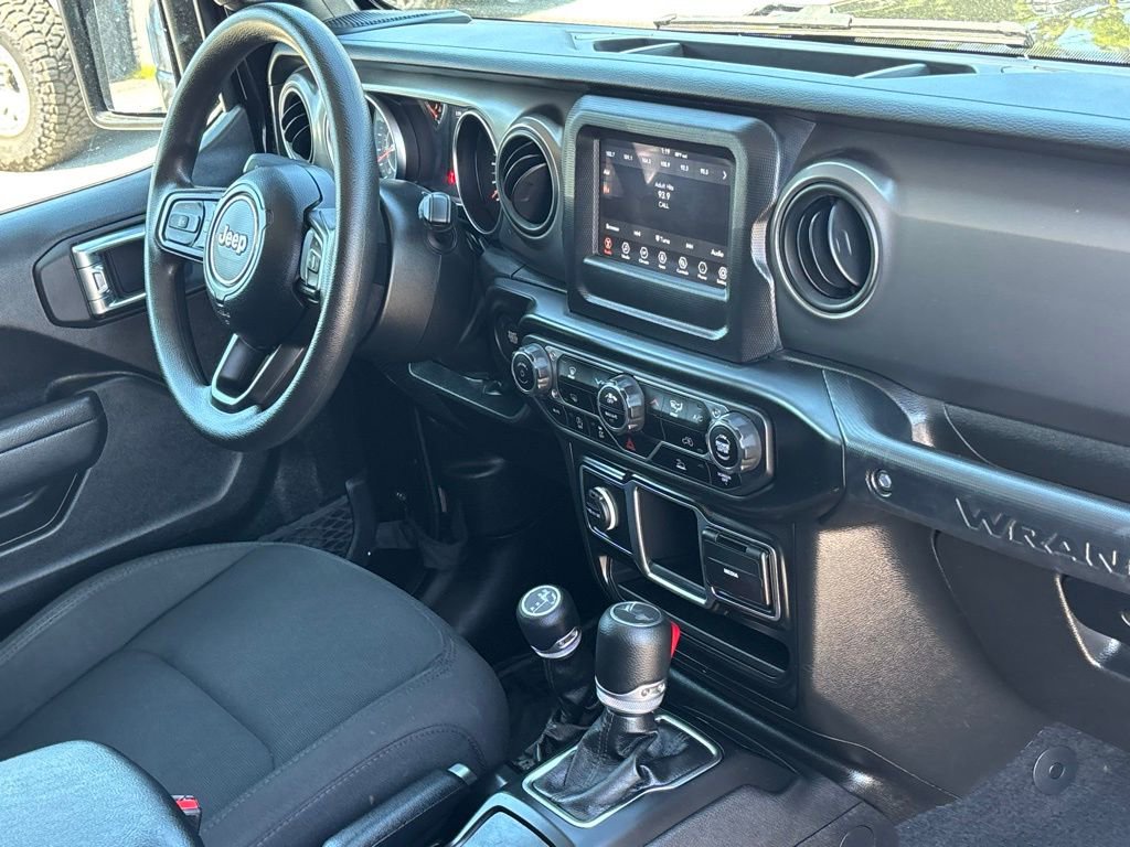 Used 2022 Jeep Wrangler Unlimited Sport image 27
