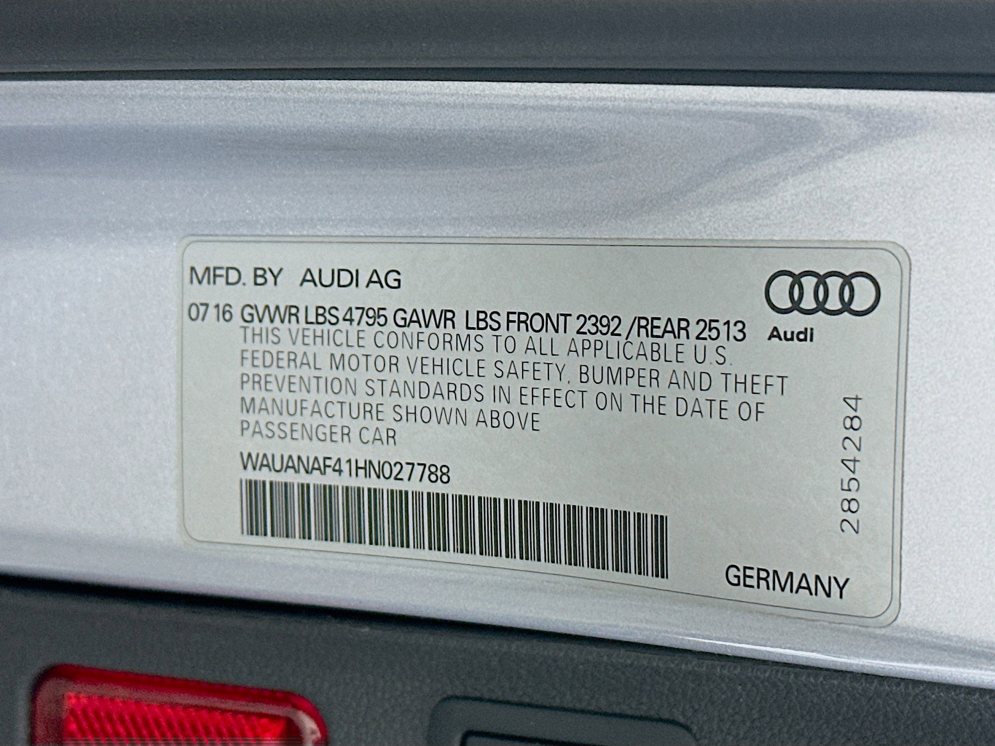 Used 2017 Audi A4 2.0T Premium image 12