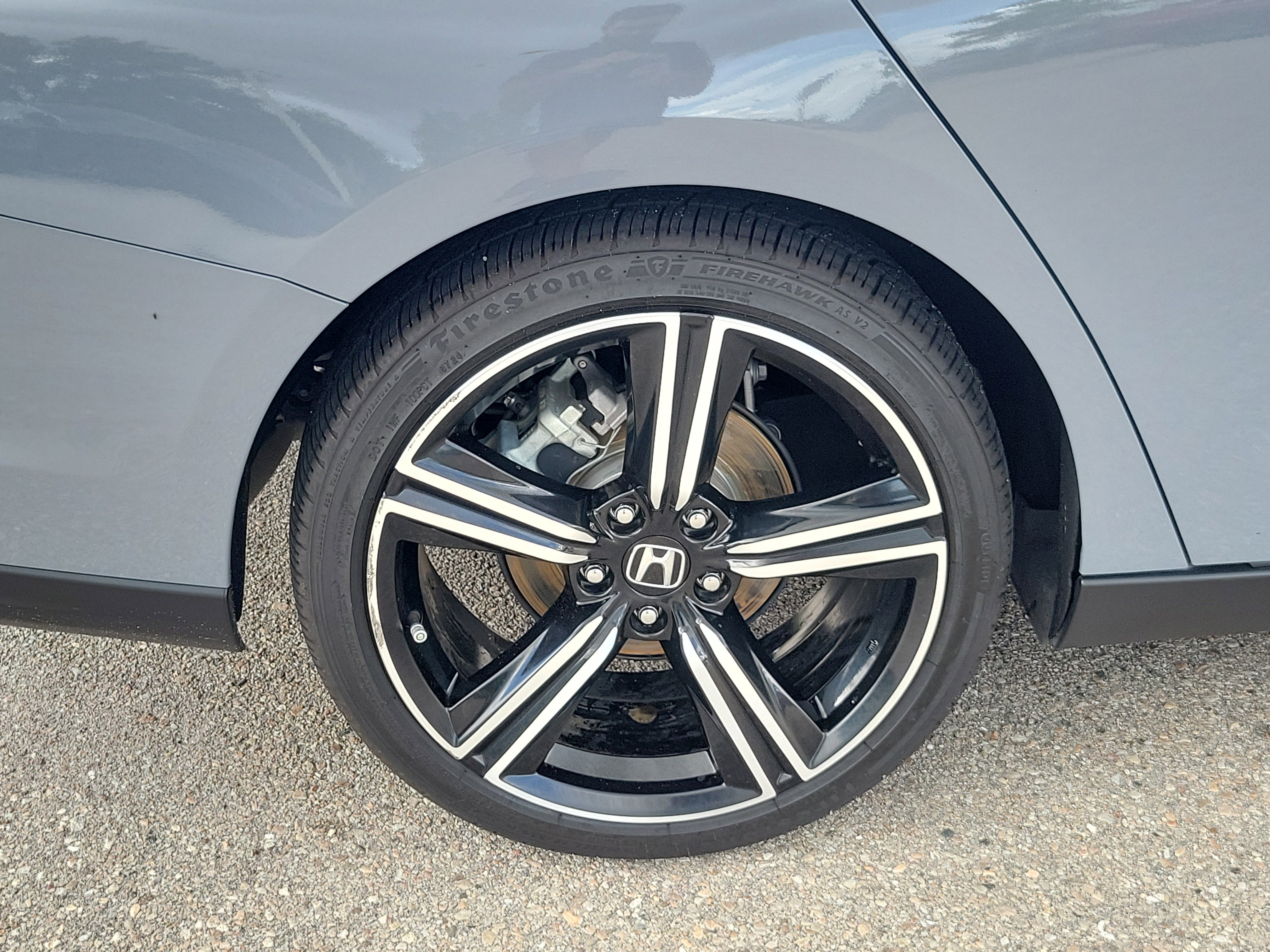 Used 2023 Honda Accord Sport image 9
