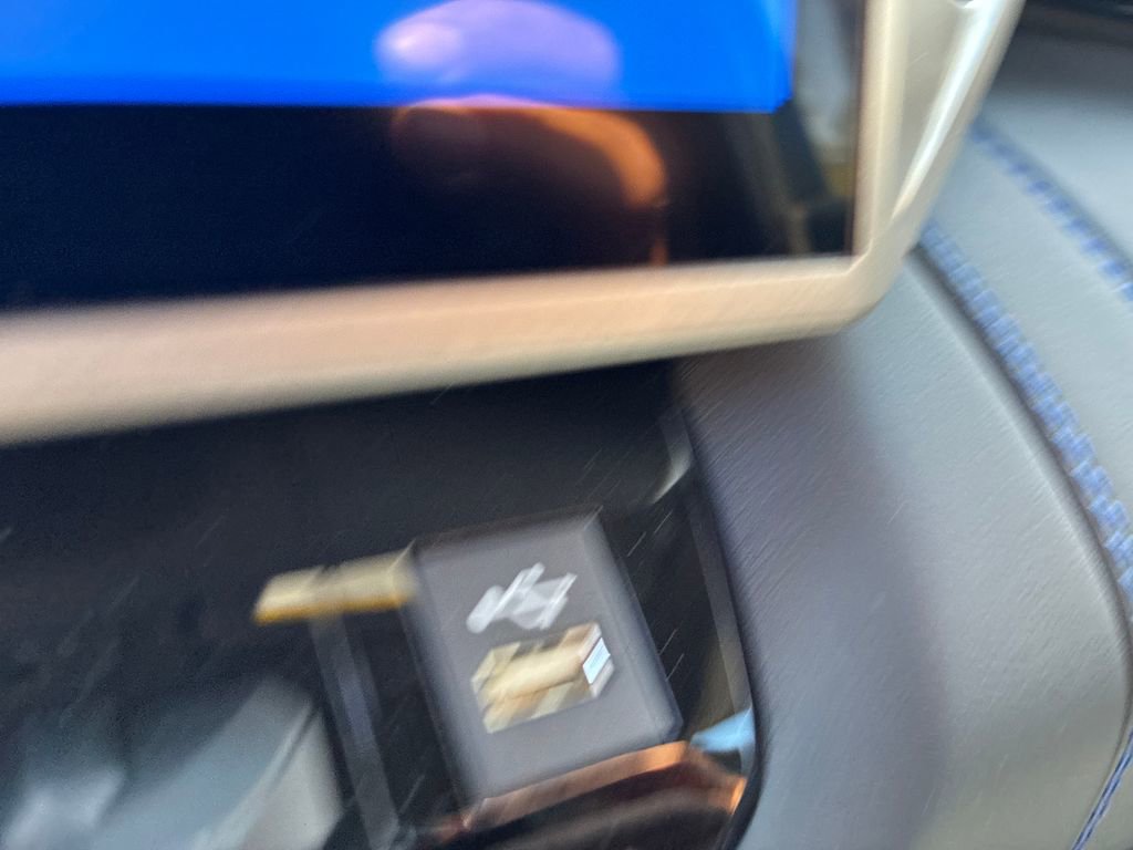 New 2026 Toyota Tundra Platinum image 38