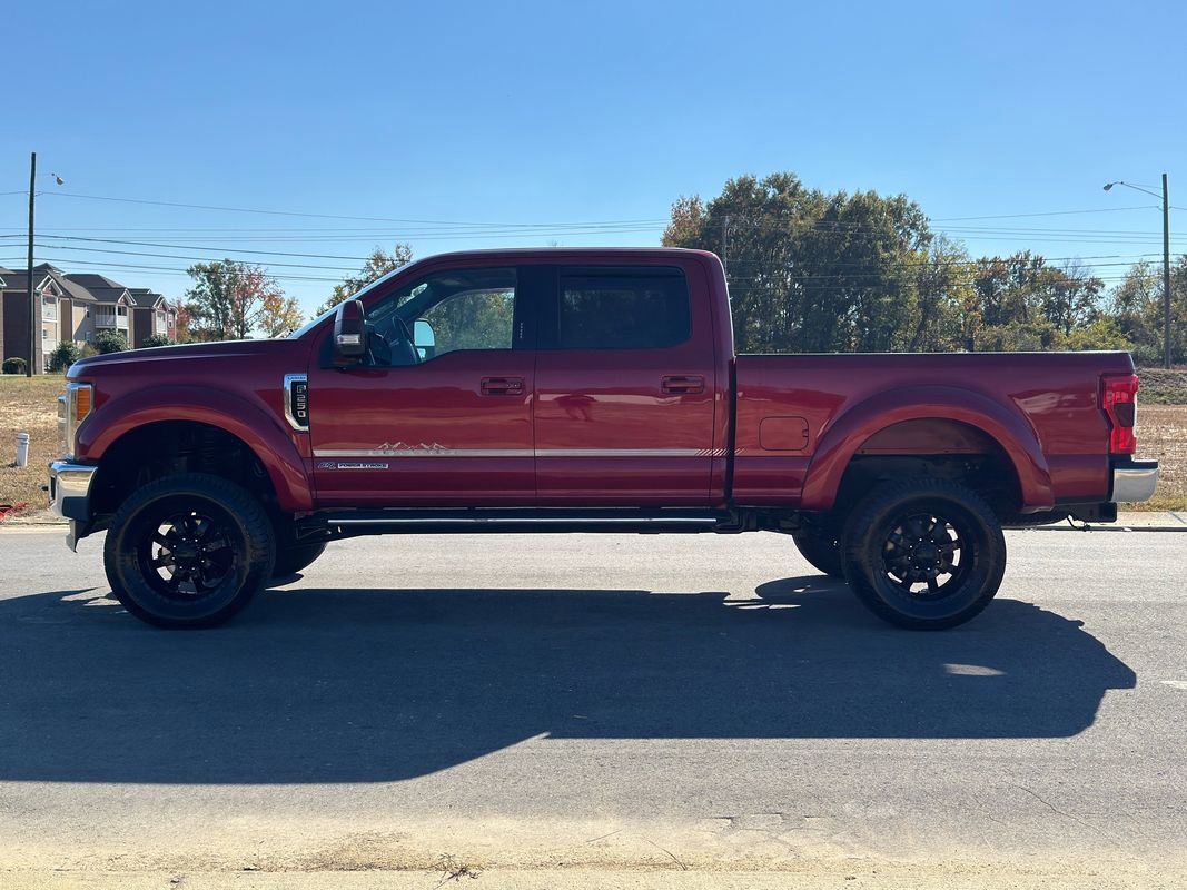 Used 2017 Ford F250 Lariat w/ Lariat Ultimate Package image 7