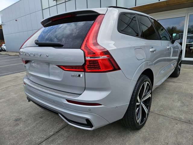 Certified 2023 Volvo XC60 B6 Ultimate w/ Protection Package Premier AWD/4WD image 5