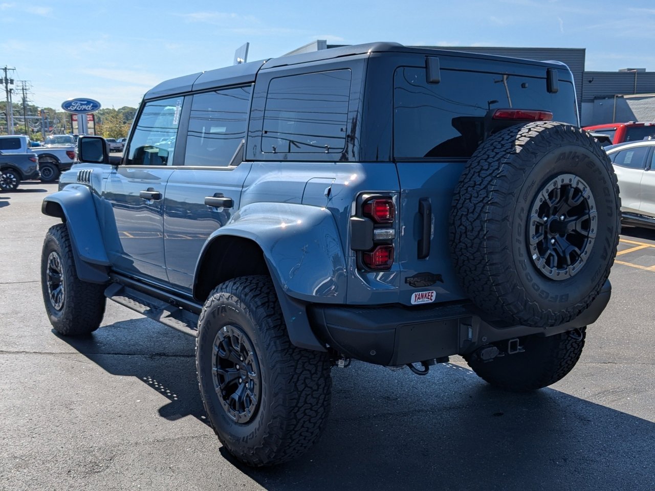 New 2025 Ford Bronco Raptor image 6