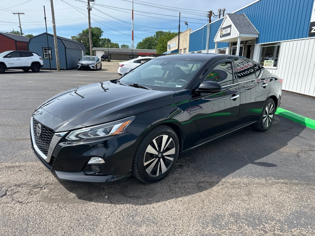 Used 2019 Nissan Altima 2.5 SV FWD image 3