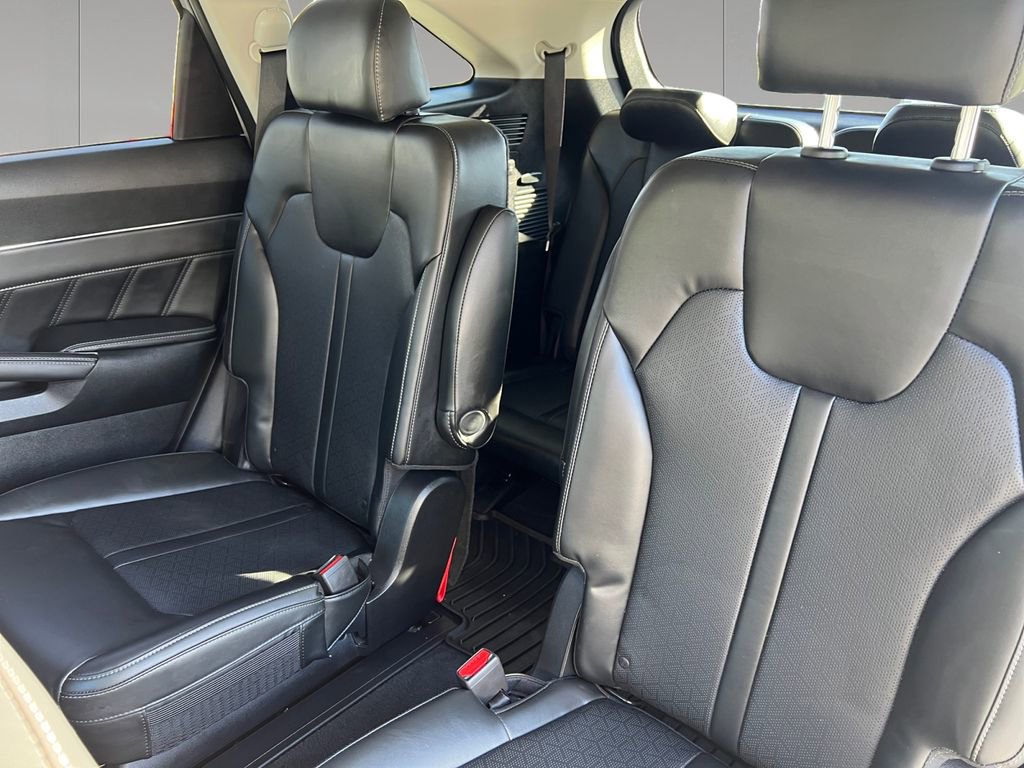 Used 2022 Kia Sorento SX image 16